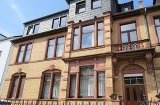 Wohnung mieten in 63450 Hanau, Sanierte 4-Zimmer-Wohnung mit Balkon und Gemeinschaftsgarten in Hanau