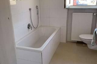 Wohnung mieten in Grubenweg, 97225 Zellingen, Geräumige 3-Zimmer-Wohnung im 1. OG *** bevorzugt "Hausmeisterpaar" *** OPTION große Terrasse