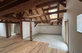 Lofts mieten in Buchtal 14, 85072 Eichstätt, Attraktive Loft-Dacheschosswohnung mit Stellplatz in zentraler Lage von Eichstätt