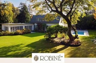 Villa kaufen in 40667 Meerbusch, Villa mit parkähnlichem Garten und Außenschwimmbad in Meerbusch