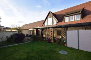 Haus kaufen in 91555 Feuchtwangen, Reihenendhaus mit Doppelgarage, Terrasse und kleinem Garten in zentrumsnaher Lage