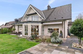 Haus kaufen in 32139 Spenge, Exklusives Zweifamilienhaus in toller Lage von Spenge-Lenzinghausen