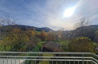 Haus kaufen in 94481 Grafenau, Tür auf, Herz rein! Traumhafte, sonnige DHH in Split-Level-Bauweise. Ihr Zuhause zum Wohlfühlen