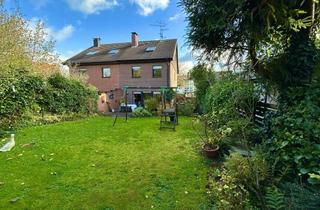 Haus kaufen in 51503 Rösrath, Familienhaus - idyllisch Wohnen in Rösrath-Forsbach (Erbpacht)