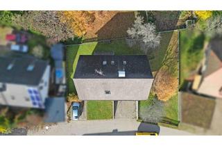 Einfamilienhaus kaufen in 79837 Häusern, Flexibel nutzbares Wohnhaus mit zwei Einheiten auf großem Grundstück!