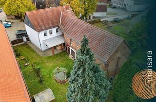 Einfamilienhaus kaufen in 39343 Hakenstedt, Wohnen mit Geschichte – großzügiges Einfamilienhaus mit Gartenidylle und Potenzial