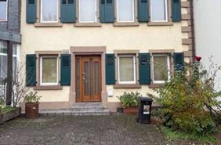 Einfamilienhaus kaufen in 66679 Losheim, Einfamilienhaus auf drei Etagen in zentraler Lage von Losheim am See