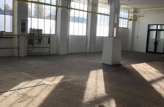 Geschäftslokal mieten in Gutenbergstraße 25, 04178 Leipzig, Geräumiges Lager mit 2 Sektionaloren im Gewerbegebiet