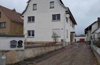 Haus kaufen in 98597 Breitungen, Platz für 2 Generationen - 2 Familienhaus mit Nebengelass und großem Garten