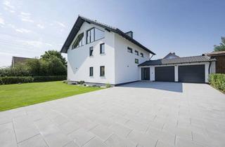 Einfamilienhaus kaufen in 85465 Langenpreising, Erstbezug: Stilvolles 9-Zimmer-Einfamilienhaus mit Wellnessbereich und Garten