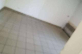 Gewerbeimmobilie mieten in Bahnhofstr., 18581 Putbus, Lagerräume ebenerdig und verschließbar 21,7m² verfügbar.