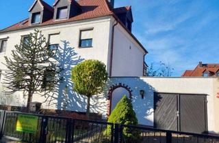 Doppelhaushälfte kaufen in Eduard-Von-Hartmann-Straße 11, 04157 Leipzig, gepflegte Doppelhaushälfte in Leipzig-Gohlis nahe dem Arthur-Bretschneider-Park.