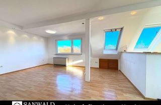 Wohnung kaufen in 45888 Bulmke-Hüllen, Geräumige 2,5 Zimmer mit Balkon