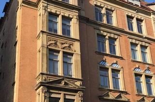 Wohnung mieten in Böblinger Str. 10B, 70178 Süd, Großzügige Altbauwohnung, 4-Zimmer, nähe Marienplatz in Stuttgart-Süd