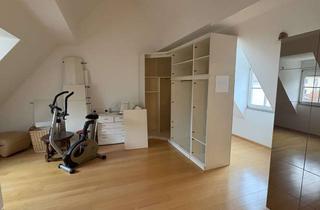 Wohnung mieten in Pailusplatz, 67549 Worms, Großzügige Altbauwohnung im alten Stadtkern mit Balkon