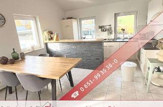 Wohnung mieten in 54311 Trierweiler, Trierweiler: Helle 2-Zimmer-Wohnung mit Südbalkon, Einbauküche und Holzofen mit perfekter Lux-Anbind