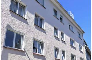 Wohnung mieten in 42857 Remscheid, Modernisierte 3-Zimmer-Wohnung EBK mit Balkon, Garage & toller Aussicht in zentraler Lage