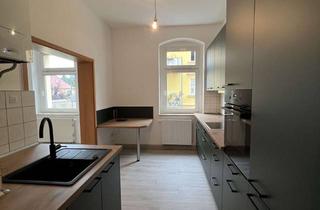 Wohnung mieten in 01445 Radebeul, 1-Raum-Wohnung, Bad m. Fenster, inkl. Küche, Badewanne, 30qm