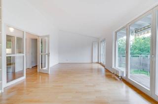 Wohnung kaufen in 85521 Ottobrunn, AIGNER - Stilvoll Wohnen im Dachgeschoss - Ihr sonniges Refugium in Ottobrunn