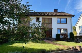 Haus kaufen in 49086 Osnabrück, *** RESERVIERT *** Zweifamilienhaus mit großem Grundstück - viel Platz und Potenzial ***