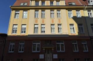 Mehrfamilienhaus kaufen in 19053 Schwerin, Zentrale Lage, gepflegtes Objekt – perfekte Immobilie für Kapitalanleger!
