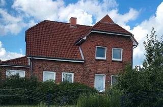 Einfamilienhaus kaufen in 24782 Büdelsdorf, Büdelsdorf - Charmantes Haus mit Geschichte und Potential zu verkaufen
