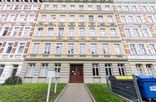 Wohnung kaufen in Gnadauer Str., 39104 Buckau, Vermietete Eigentumswohnung mit Dachterrasse inkl. 2 Zimmer + Tageslichtbad + provisionsfrei