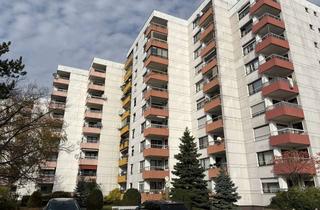 Wohnung kaufen in 64347 Griesheim, Für Selbstnutzer! 2-Zimmerwohnung mit Balkon und Stellplatz in der Papageiensiedlung!