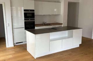 Wohnung mieten in Rödelstraße, 10318 Karlshorst, Stilvolle 2-Zimmer-Wohnung mit moderner Kochinsel in Karlshorst (Lichtenberg), Berlin