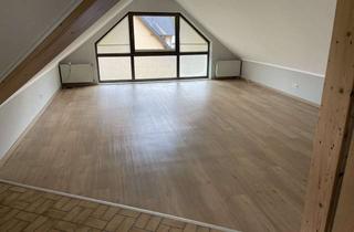 Wohnung mieten in Raiffeisenstraße 17, 56814 Ernst, Helle 3-Zimmer Dachgeschosswohnung in Ernst mit Stellplatz