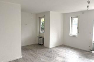 Wohnung mieten in Bachstrasse 49, 76185 Mühlburg, 1,5-Zi.-Whg. mit Terrasse, Garten & TG – Musikerviertel