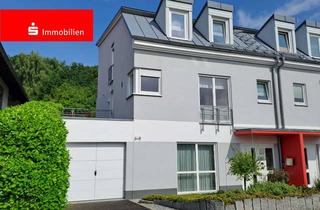 Doppelhaushälfte kaufen in 61381 Friedrichsdorf, Exklusive Doppelhaushälfte in Friedrichsdorf – viel Platz für die ganze Familie