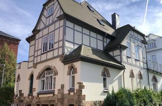 Villa kaufen in 98527 Suhl, Restaurierte und umfangreich renovierte Stadtvilla aus der Gründerzeit im Zentrum der Stadt Suhl