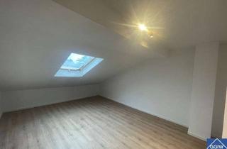 Wohnung mieten in 67061 Süd, Großzügige 3 Zimmer Dachgeschoss Wohnung mit Balkon in Ludwigshafen- Mundenheim zu vermieten