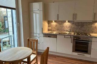 Wohnung mieten in Richrather Straße xx, 40723 Hilden, Charmante 2-Zimmer-Altbauwohnung mit Terrasse und großem Gemeinschaftsgarten im Hildener Süden