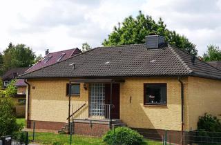 Haus mieten in Heideweg 10, 25474 Ellerbek, Sanierter 3-Zimmer-Bungalow mit Einbauküche und Kamin in Ellerbek, Kreis Pinneberg