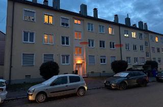 Wohnung kaufen in 86633 Neuburg, Neuburg an der Donau - 3 Zimmer Wohnung 1. Obergeschoss Teilrenoviert mit GARAGE ! ! !