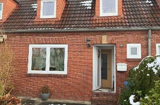 Haus kaufen in 26603 Aurich, Aurich - Reihenmittelhaus provisionsfrei zum Renovieren