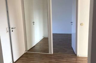 Wohnung mieten in Kurstrasse 1d, 14129 Nikolassee, Schöne Wohnung mit neuem Bad ! Sonnig und mit Balkon, Nikolassee (Zehlendorf), Berlin