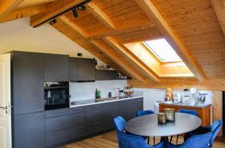 Wohnung mieten in Breitensteinstr. 10, 83730 Fischbachau, Großzügige, helle 2-Zimmer-DG-Wohnung mit Einbauküche und großem Balkon (Baujahr 2024)