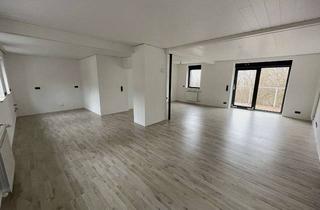 Haus kaufen in 66969 Lemberg, Exklusives Anwesen für Anspruchsvolle – Stilvoll saniertes Haus auf großem Grundstück & Privat