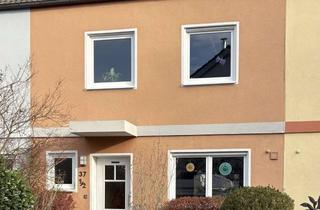 Haus mieten in Schrofenstraße 37 1, 86163 Hochzoll, Charmantes Reihenhaus mit 4 Zimmern in Augsburg-Hochzoll -Traumhafte Lage