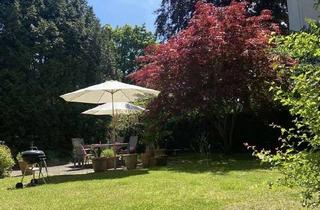 Wohnung kaufen in 14163 Zehlendorf, Repräsentative 4-Zimmer Wohnung mit eigenem Garten in schöner Altbauvilla