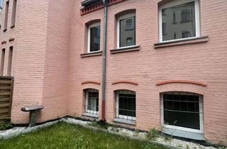 Wohnung mieten in 90441 Schweinau, Aufgepasst! Traumhafte 3,5 Zimmer Wohnung auf 3 Etagen auf 120m² in Nürnberg mit Garten, Bad neu!