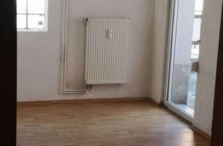 Wohnung mieten in 70435 Zuffenhausen, Helle 3,5-Zimmer Erdgeschosswohnung mit Terrasse in Zuffenhausen