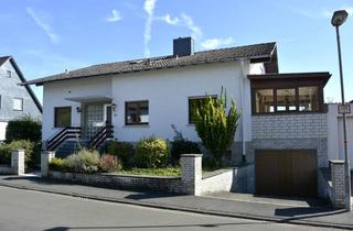 Mehrfamilienhaus kaufen in 35460 Staufenberg, Mehrfamilienhaus in Mainzlar mit Weitblick und idyllischem Garten - provisionsfrei