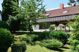 Einfamilienhaus kaufen in Jörg-Syrlin-Straße 90, 89081 Söflingen, Repräsentatives Einfamilienhaus mit Garten und Einliegerwohnung