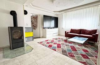 Haus kaufen in 72414 Rangendingen, Zweifamilienhaus mit großer Garage, zwei Wohnungen und ausbaufähigem Dachgeschoss