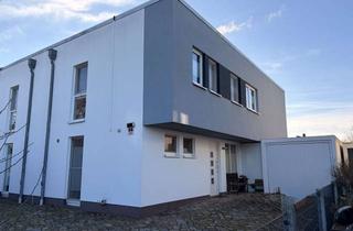 Haus mieten in Heyrothsberger Straße 58, 39175 Biederitz, Familienfreundliche Doppelhaushälfte mit Garten, Terrasse & Garage in Biederitz