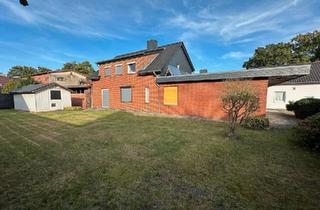 Einfamilienhaus kaufen in 38550 Isenbüttel, Isenbüttel - Freistehendes Einfamilienhaus in ruhiger Lage mit viel Platz